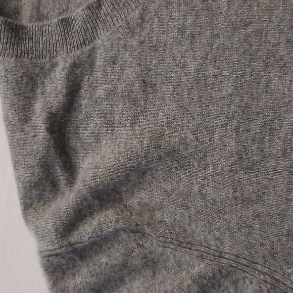 Cashmere Sweater Club Monaco - Picture 5 of 9